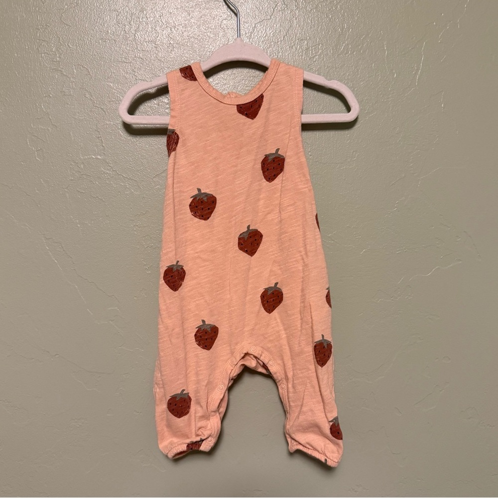 Rylee + Cru strawberry mills jumpsuit 0-3 months